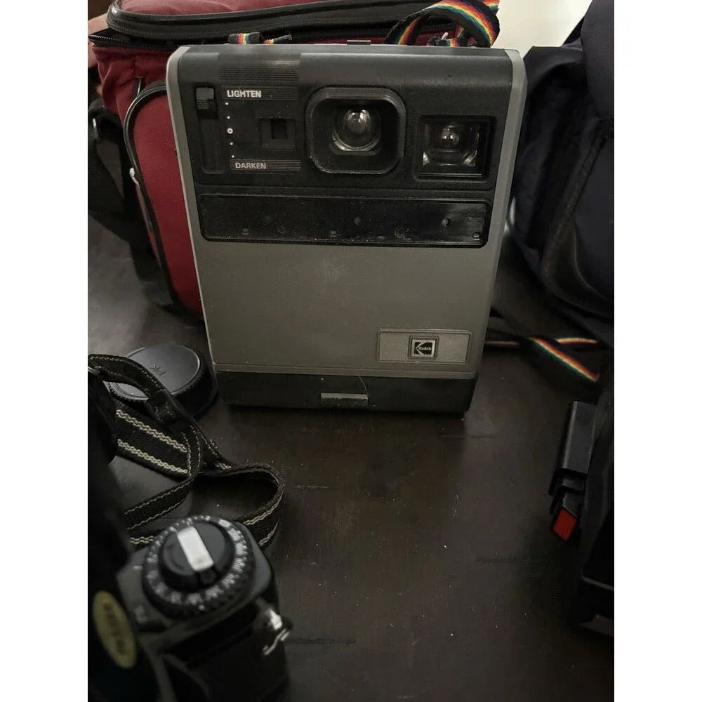 VINTAGE CAMERA LOT